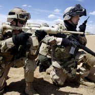 Konflik Dunia, Perang dan Gap Sosial