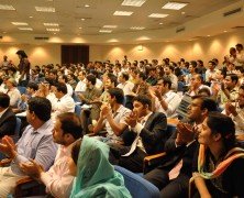 Memaknai Kuliah dan Mempersiapkan Diri di Dunia Kerja