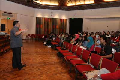 Andai kau Tahu, Jalan Legenda Itu Sunyi Tanpa Suara, Meskipun Penuh dengan Makna ...